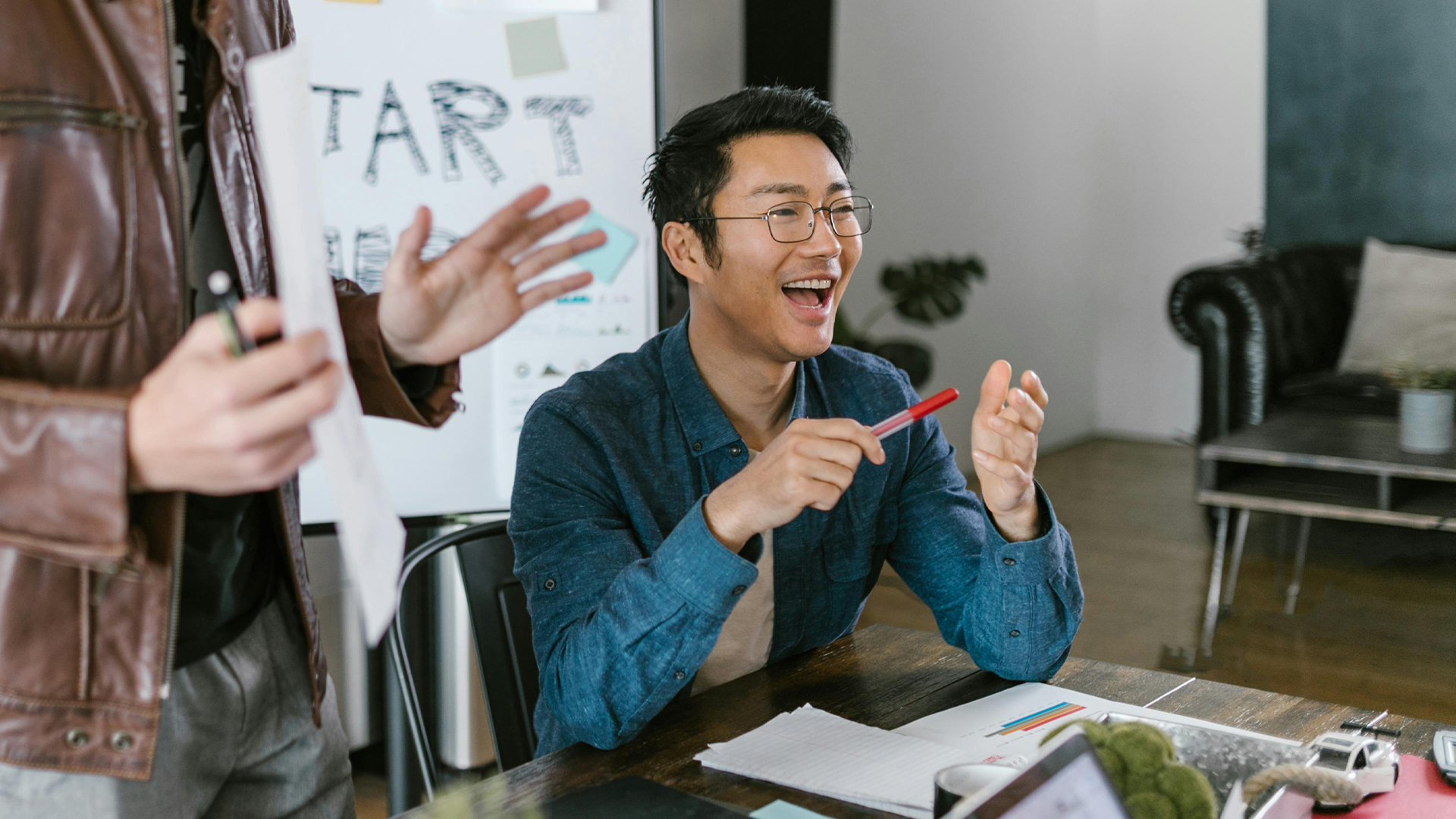 Use AI to Build Your Startup Pitch Deck Outline (Without Starting from Zero)